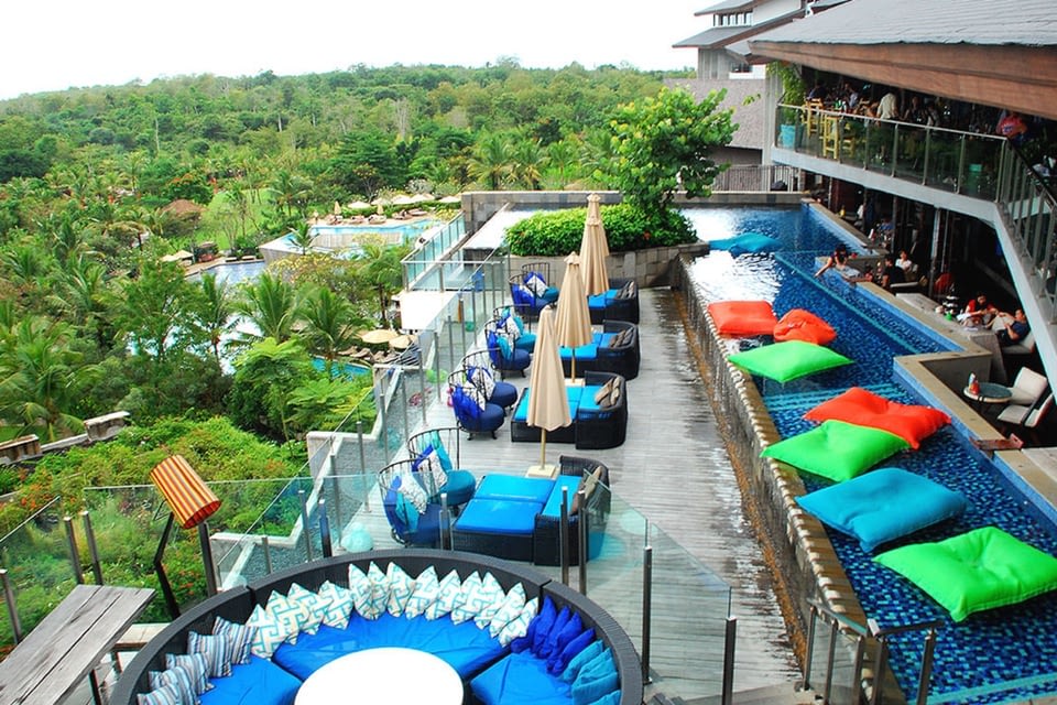 AYANA Resort_Unique_Rooftop Bar_Pool